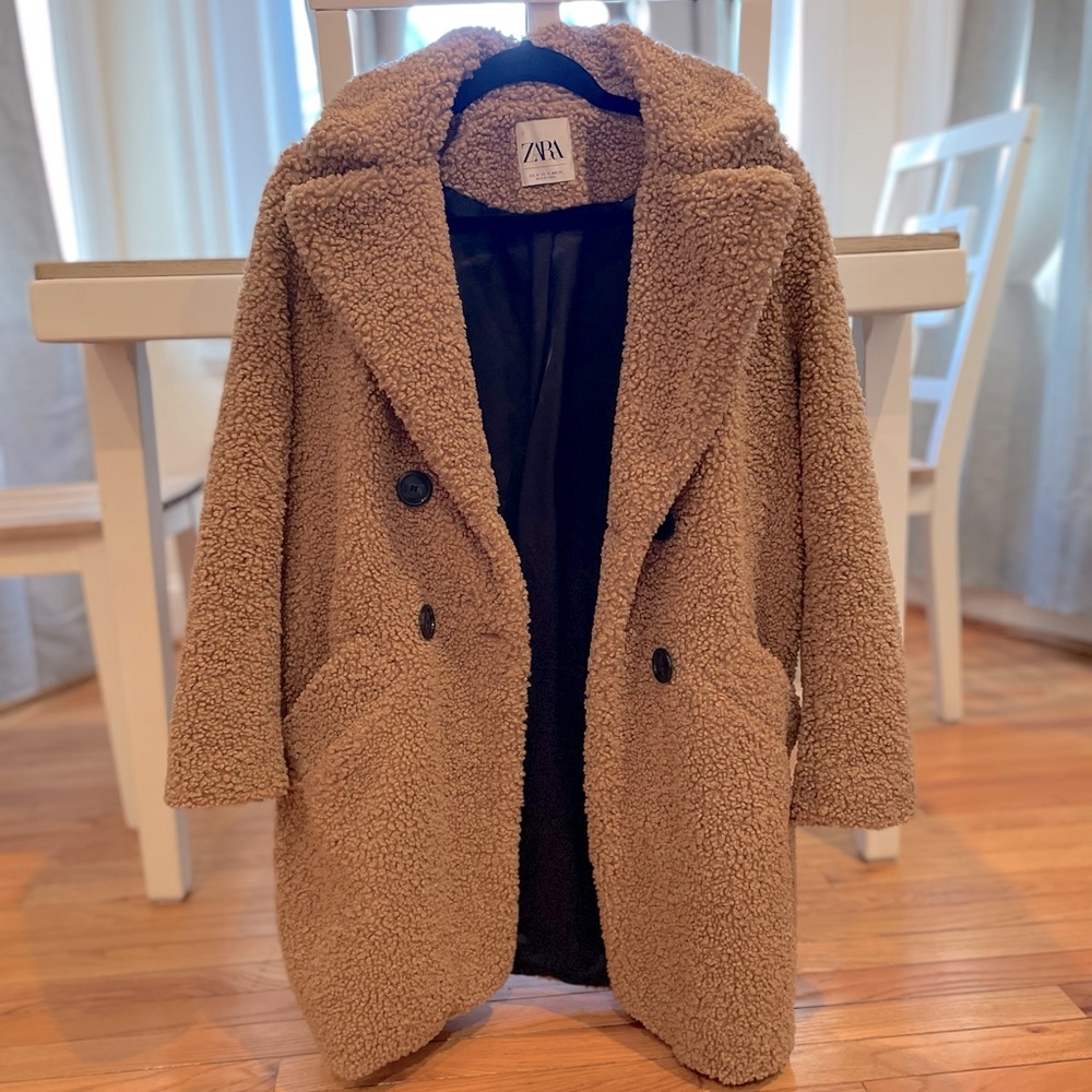 XS Zara faux fur/teddy bear coat; lightly used; tan/camel; super comfy!